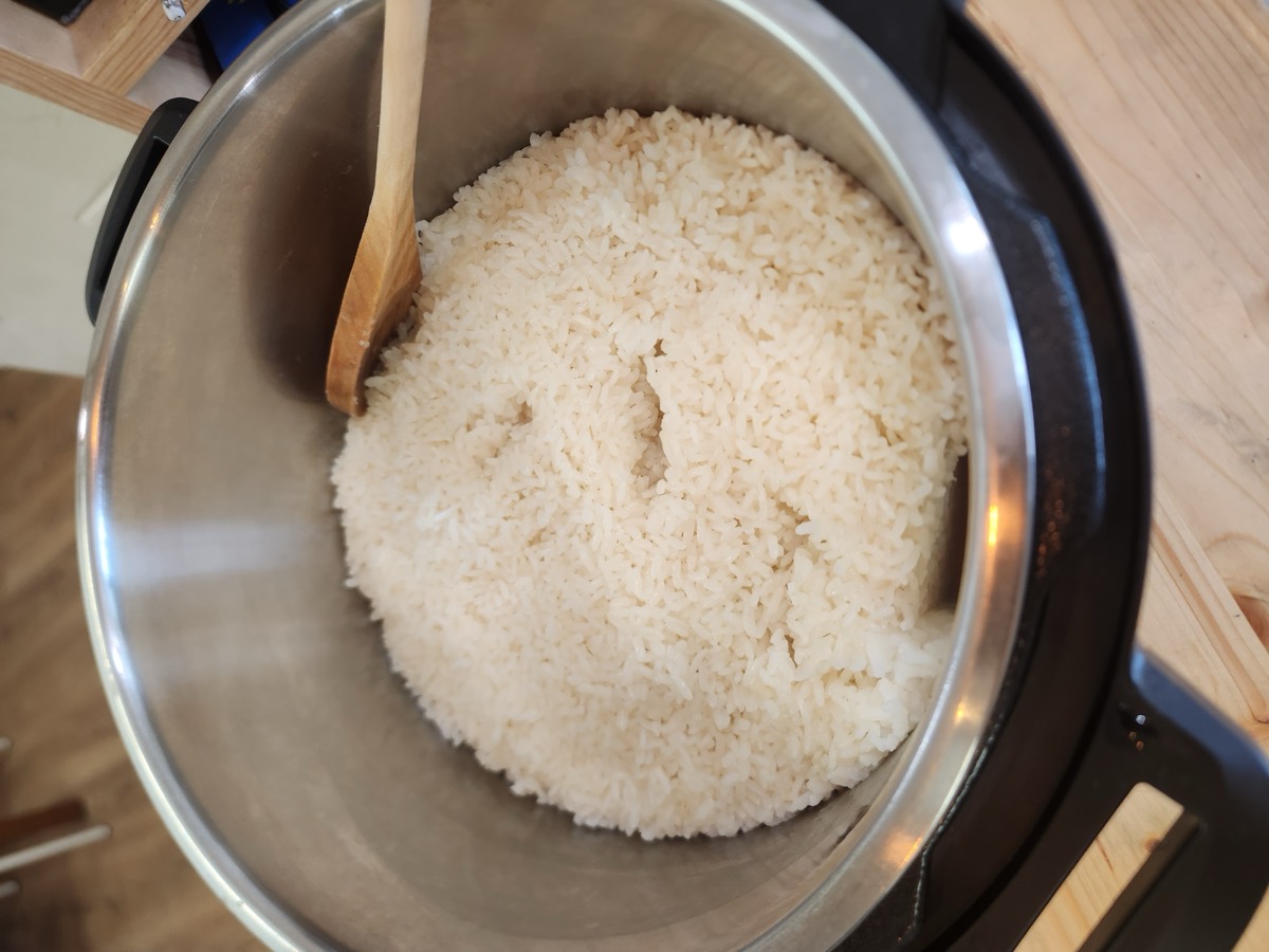 Freshly cooked white rice in a pressure cooker