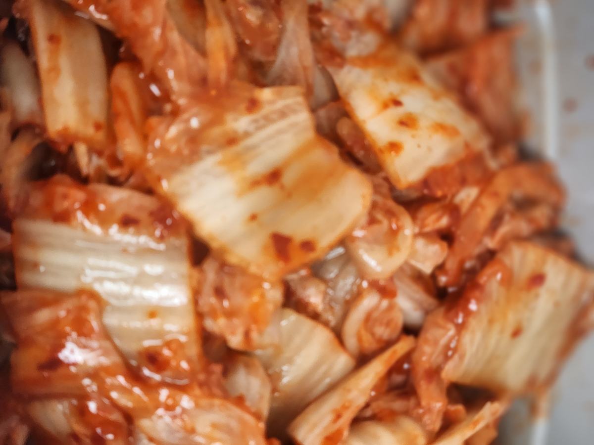 A tray of freshly cut kimchi